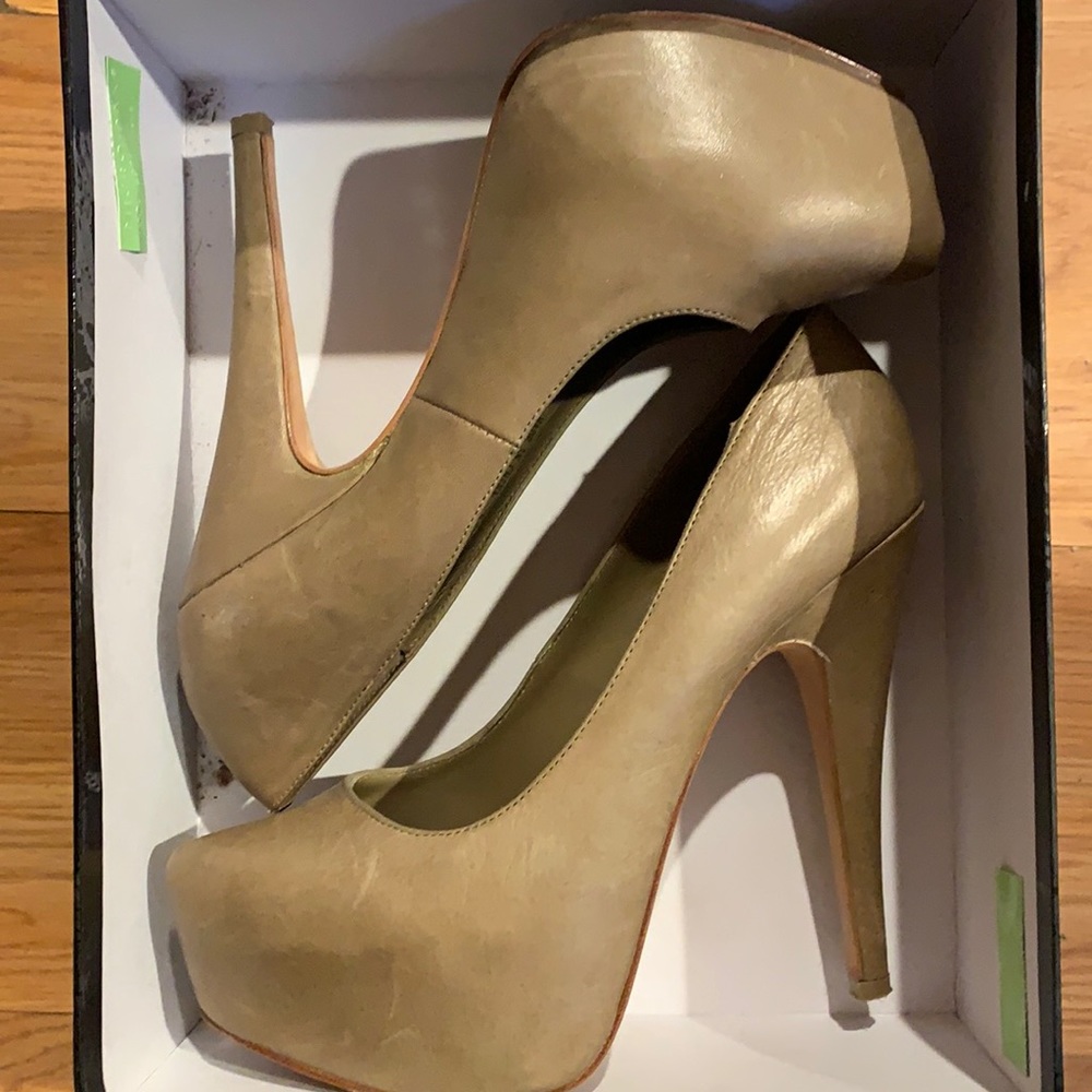 Dolce vita heels
